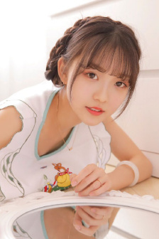 翁止熄痒婉燕
